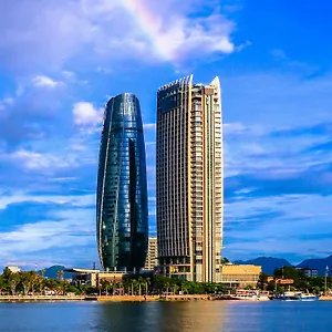 Novotel Premier River Hotel
