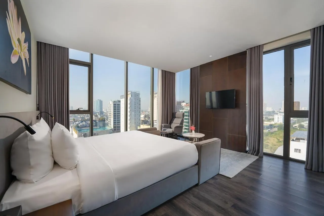 Everland Hotel Da Nang Vietnam