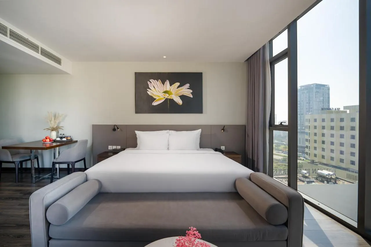 Everland Hotel Da Nang